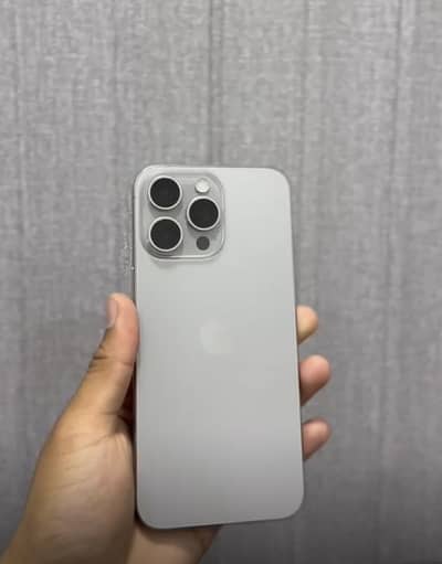 15 pro max jv with box