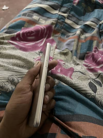 Oppo A57 4. ram 64 memory 03448056144