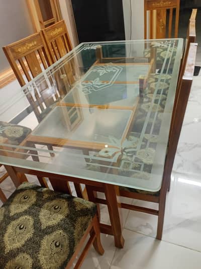 8 seater dinning table