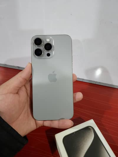 Iphone 15 pro max 512GB   10/10