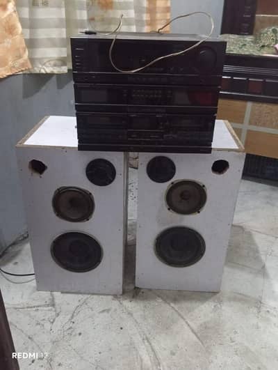 speakers with Japanese Amp