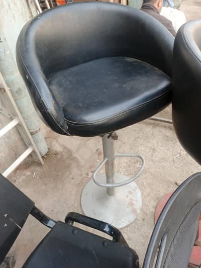 national chair center sukha talab sukkur