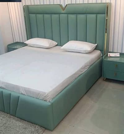 Double bed / bed set / wooden bed / bed / Furniture / King size bed
