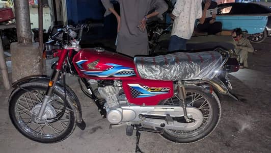 karachi number plus golden number hai