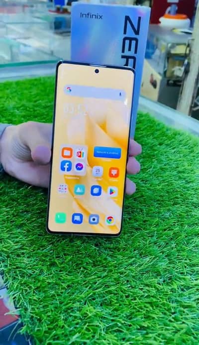 infinix zero 30 16 GB ram 256 GB memory Call and WhatsApp 03263194529