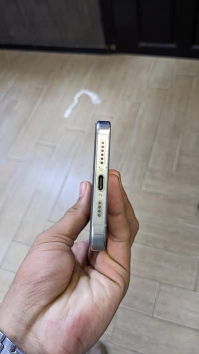 iphone 15 pro max  256gb box cable