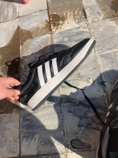 Adidas shoes sneakers