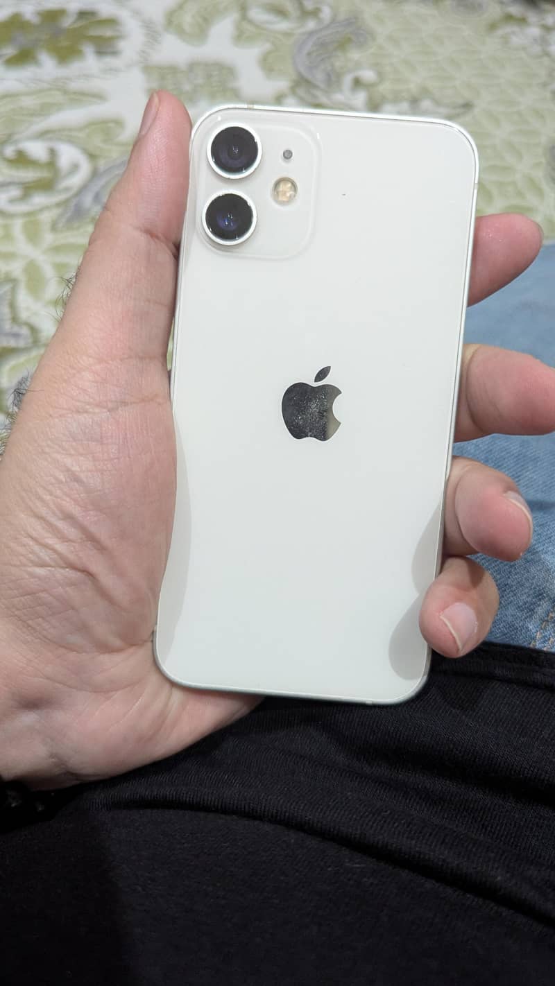 iphone 12 mini 2