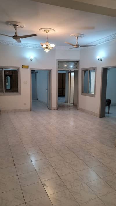 Beautiful Double-story 6 Marla House For Sale in New Lalazar