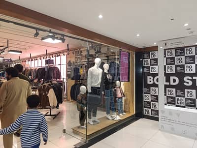 300 sqft Shop available in Jasmine Mall of Bahria Town Lahore