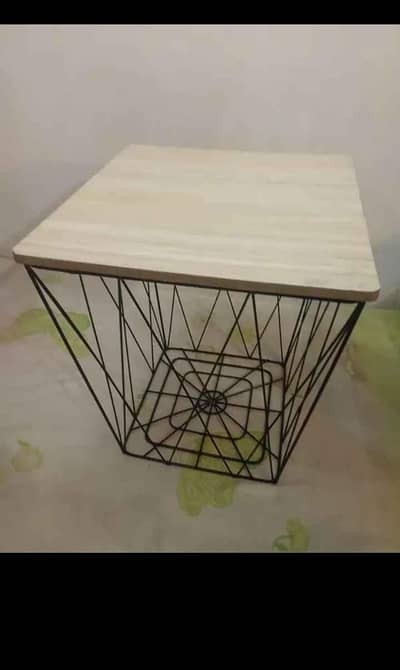 Iron/Wooden Coffee Table