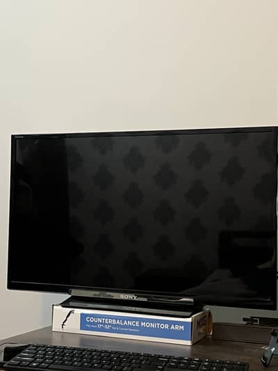 Sony 32 Inches FHD 9/10 condition