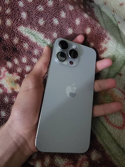 I phone 15 pro max jv