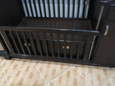 baby cot wooden