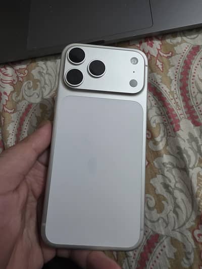 iPhone 17 Pro Max 256GB iCloud Bypass Silver Color 10/9 Fixed Price