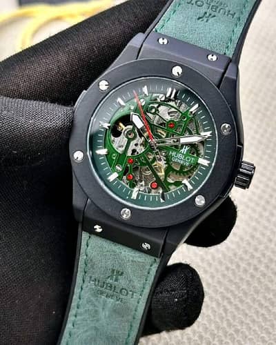 Hublot branded watches available for sell 