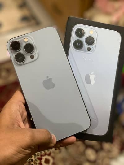 13 Pro Max with Box 256GB Factory unlock