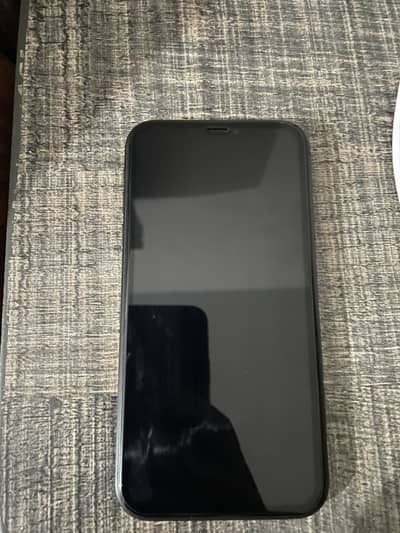 I am selling iphone 11 non pta , in a lush condition