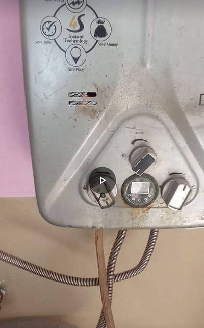 instant water geaser