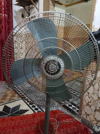 Selling Alahmed stand fan slightly used