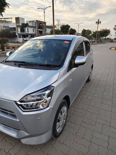 Daihatsu mira X SA lll