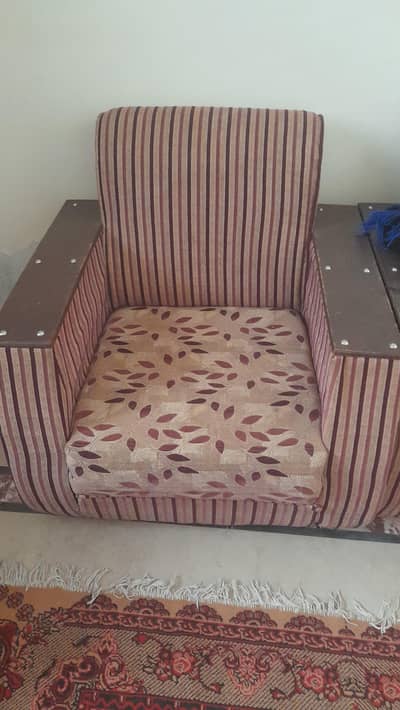 sofa ko sell krna hai