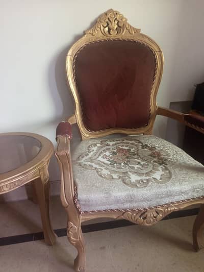 bedroom chair and table