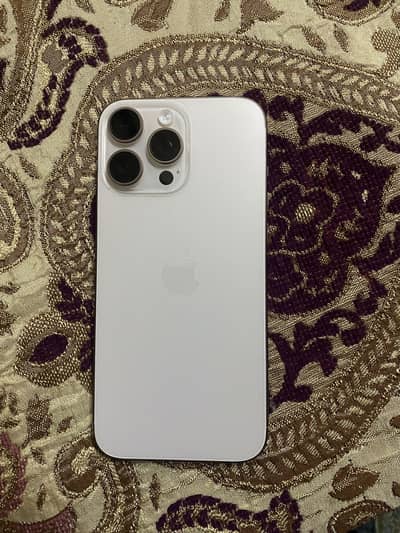 I phone 16promax jv 256jb condition 10/10 aik scratch bhe nhi hai