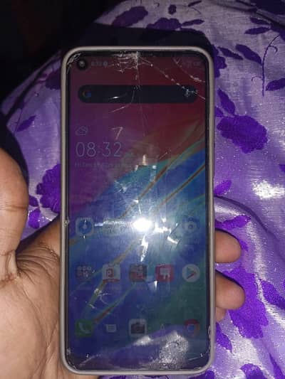 Tecno Spark 5 pro 4/64 with box