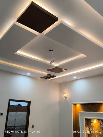 10 MARAL UPPER PORTION FOR RENT IN AVAILABLE NASHEMAN IQBAL PH 2 COLLEGE ROAD LAHORE