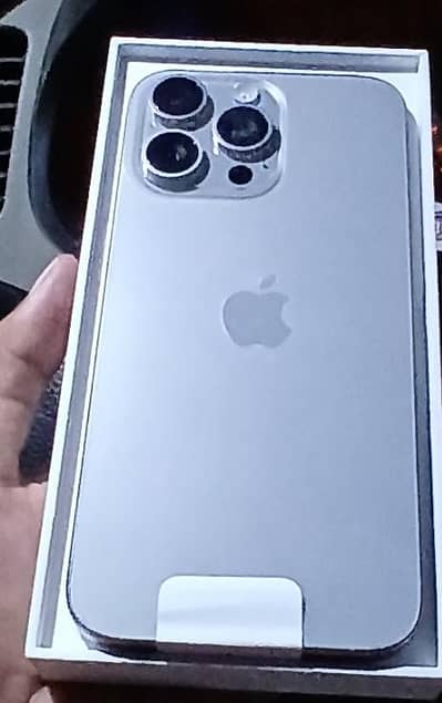 iphone 15 promax 256Gb