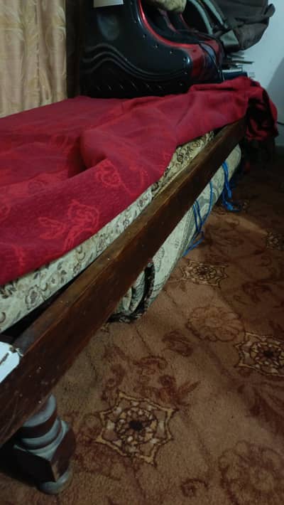 urgent sale seti sofa