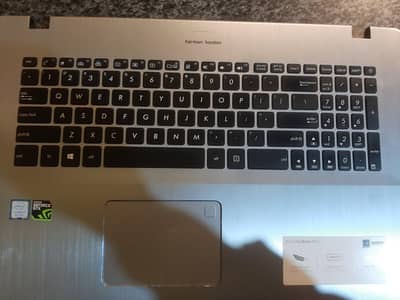 ASUS VivoBook 17 Pro + BenQ 24" LED Monitor