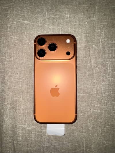 Apple iPhone 17 Pro, 256GB - Cosmic Orange
