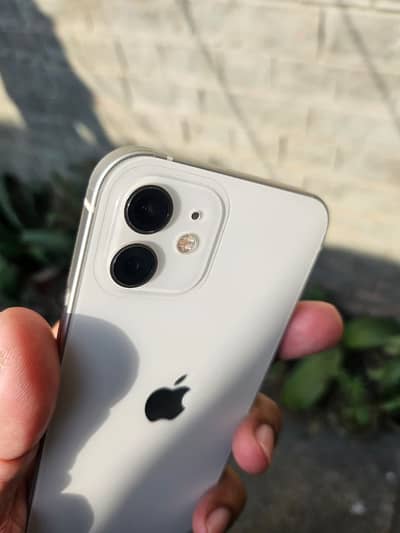 1 Phone 12 Battery Touch Changed (10/10)