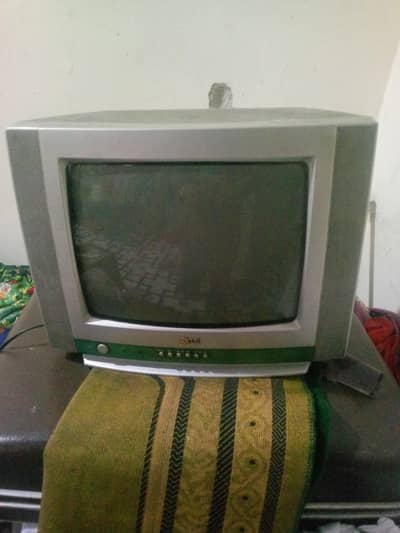 LG  14 inches good working