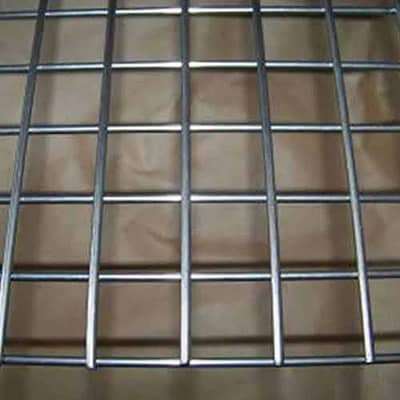 Welded Mesh Jali Chain Link Fence Razor Wire Barbed Wire Security Wire