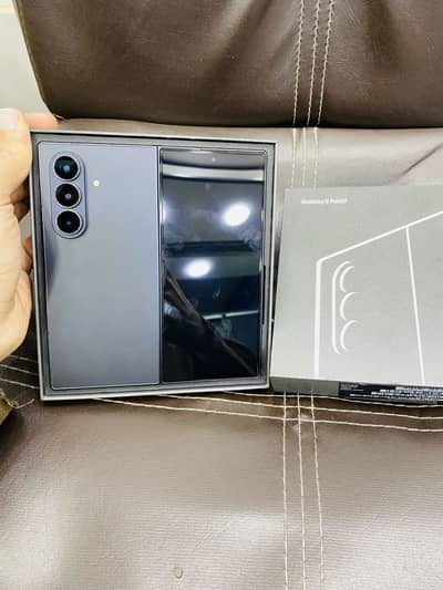 Samsung Z fold 7 12/512 pta official approved