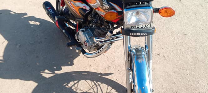 Honda 125 22 model all Punjab registration  documents clear