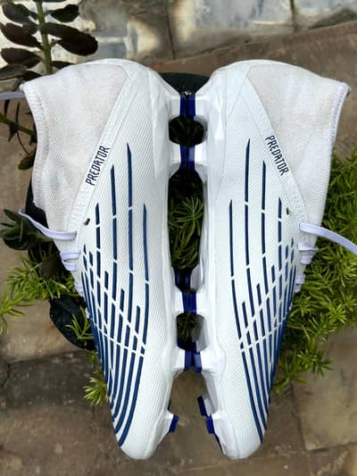 Original Adidas Predator EDGE 2 | Football shoes size UK10 |