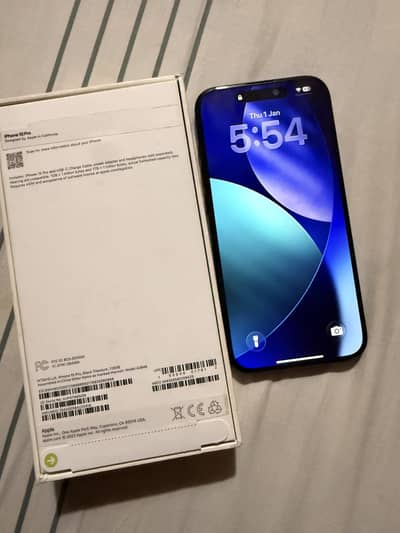 iPhone 15 Pro 10/10 condition with box
