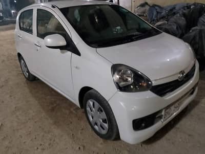 Daihatsu mira first owner pearl white 99. % original