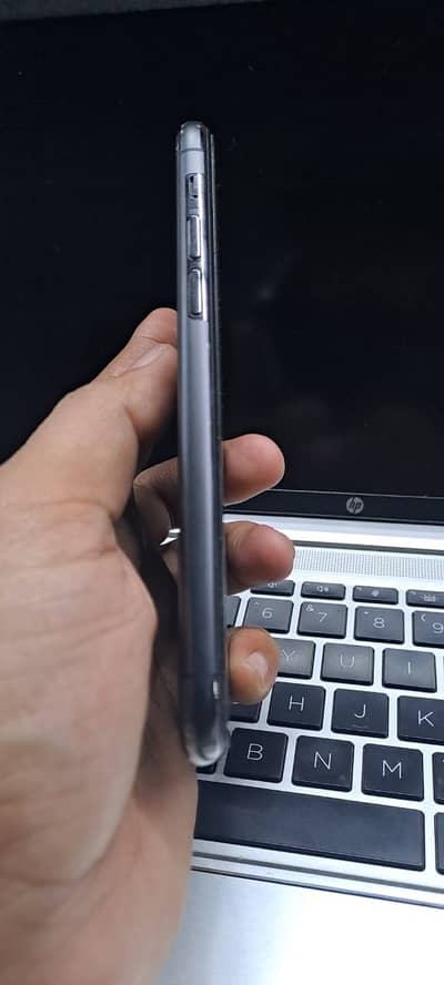 iPhone 11 Pro 64 GB PTA Approved