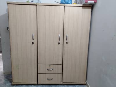 3 doors cupboard