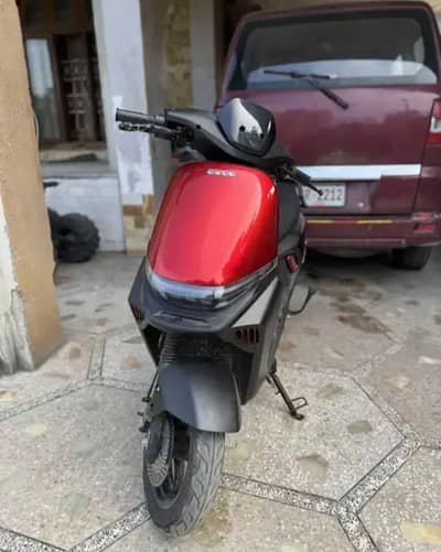 eve s1 elevtirc scooty unregistered in waranty