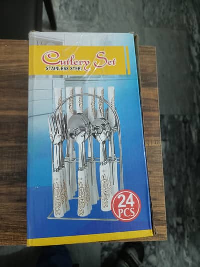 24 Pcs Stainless Steel Cutlery Set Silver Black Color