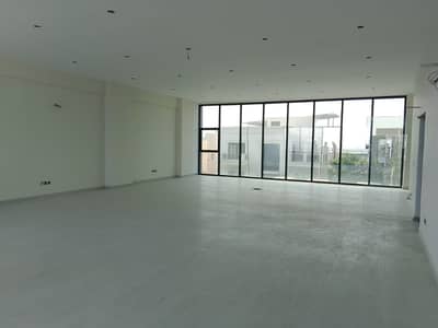 PREMIUM 1,800 SQ FT CORPORATE OFFICE FLOOR FOR RENT IN BUKHARI COMMERCIAL
