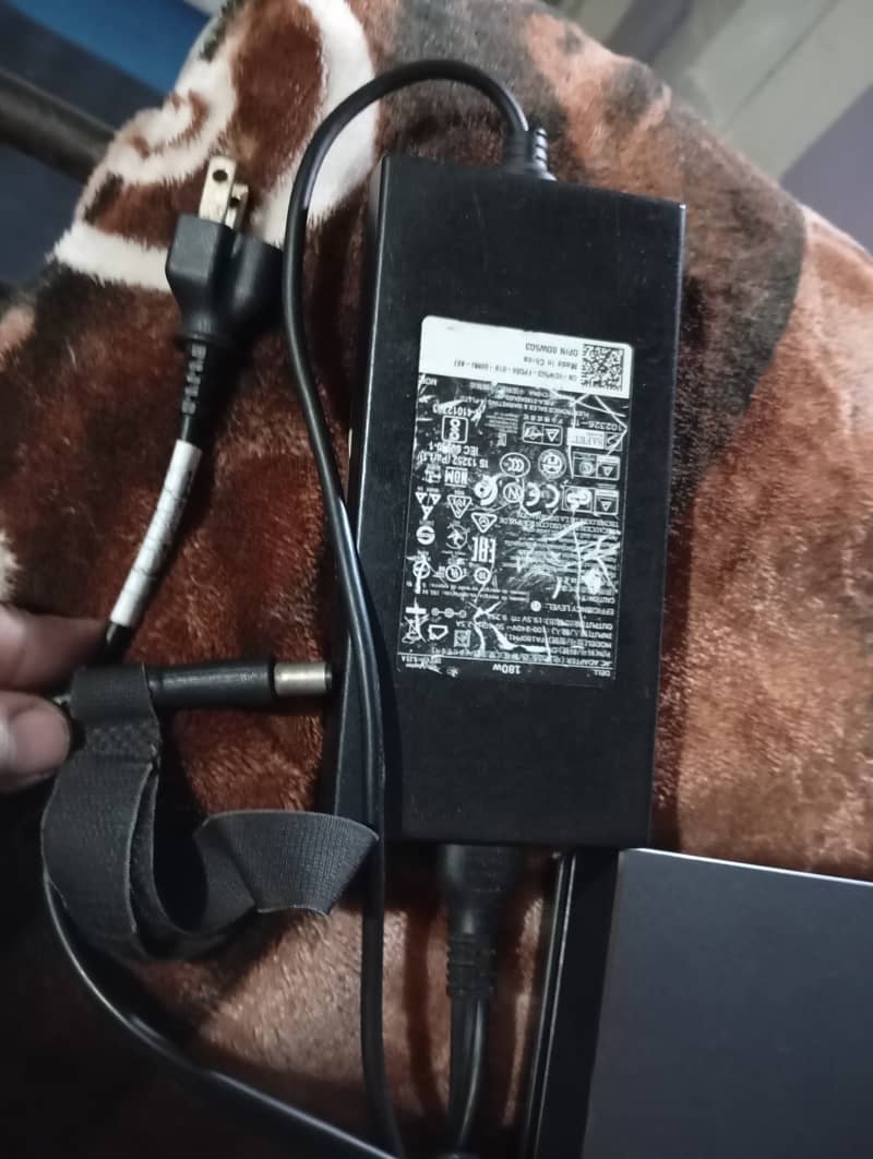 Workstation Alienware 13 4