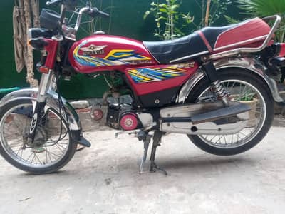 Assalamualaikum super star 2021 model cd 70 new condition for sale