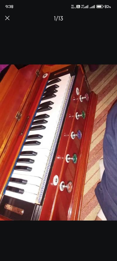 German jublit Reed Qwali Harmonium